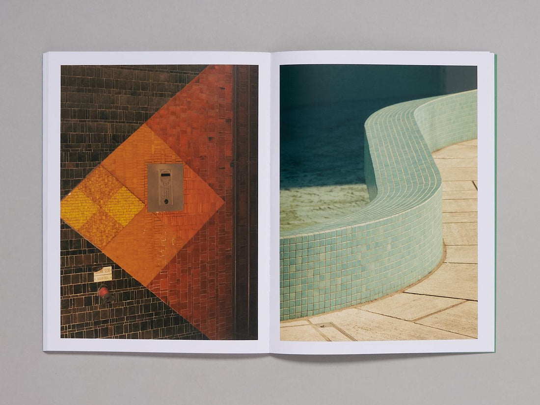 Distances Vol.II - Antenne Books