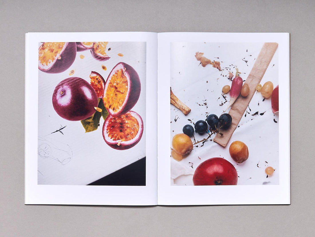 SIDEWALK STILLS - Antenne Books