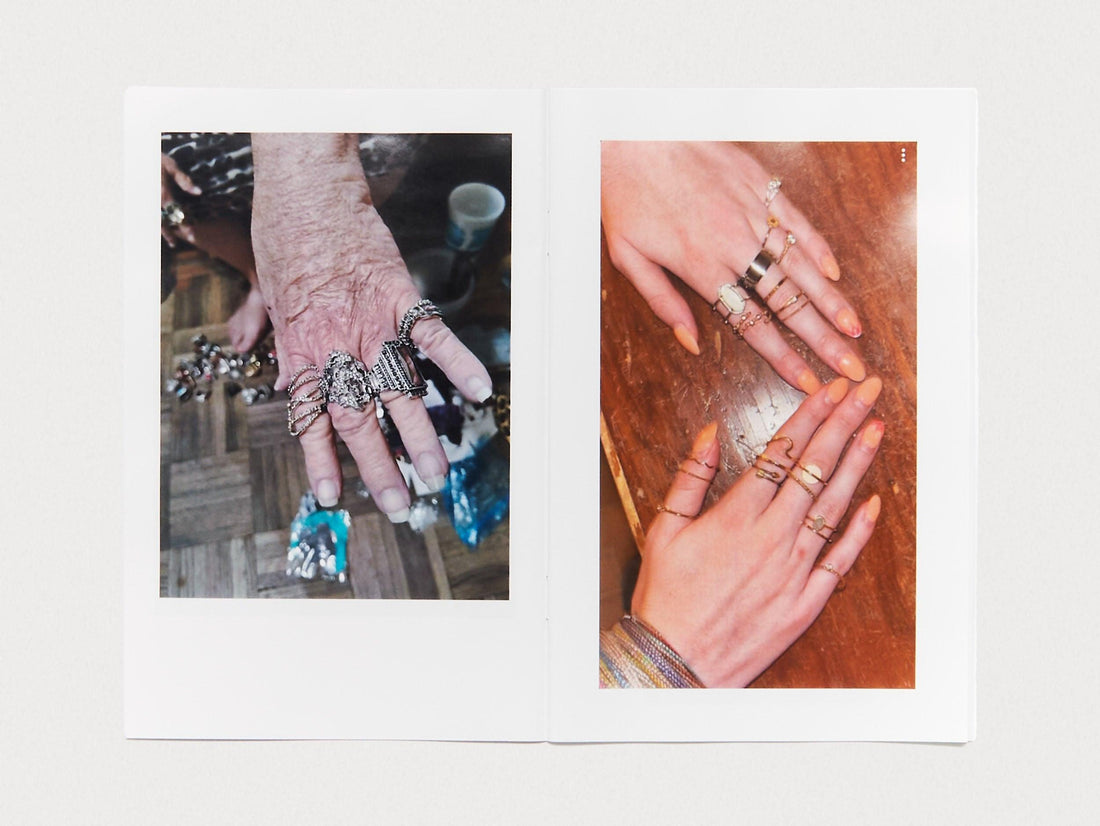 The Substance Just Hands Edition - Antenne Books