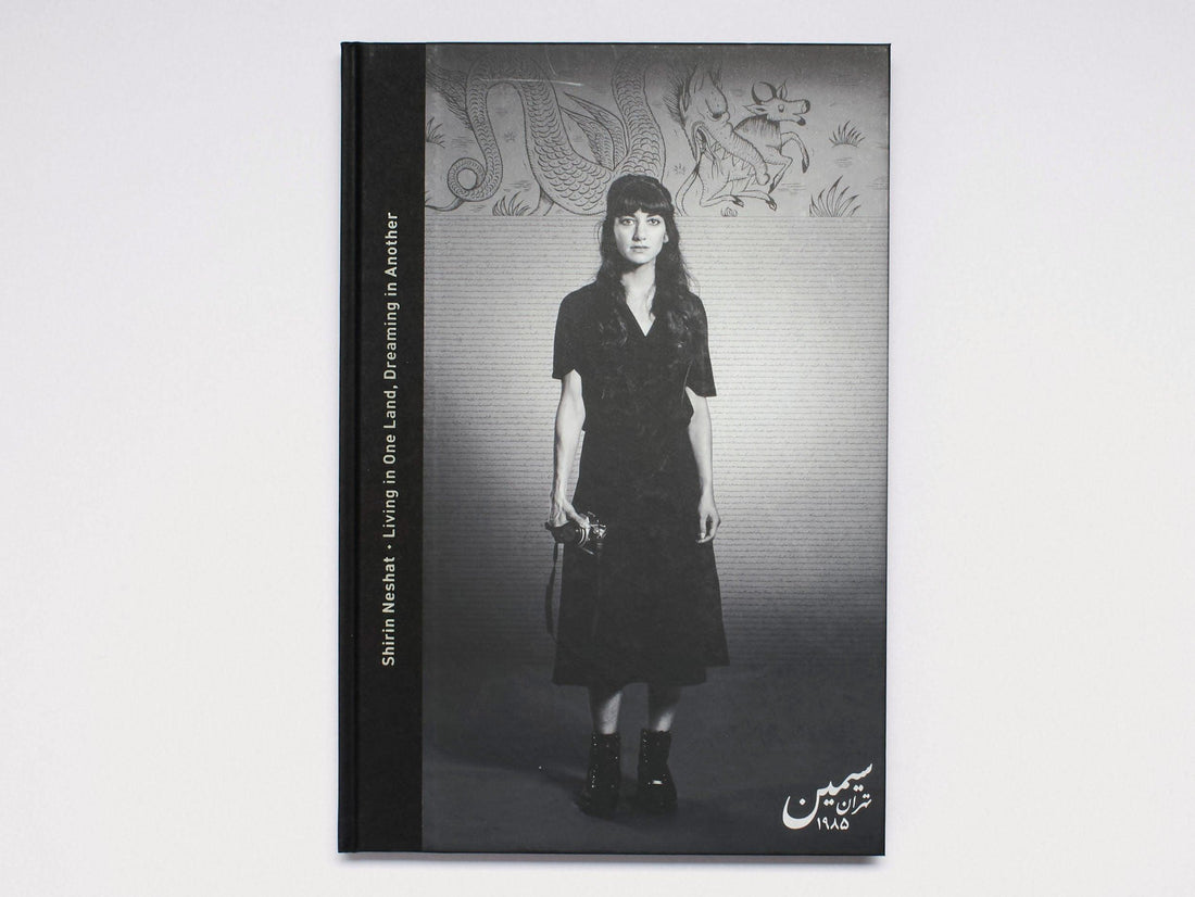 Living in One Land, Dreaming in Another - Antenne Books