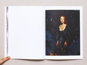 On The Beach - Antenne Books