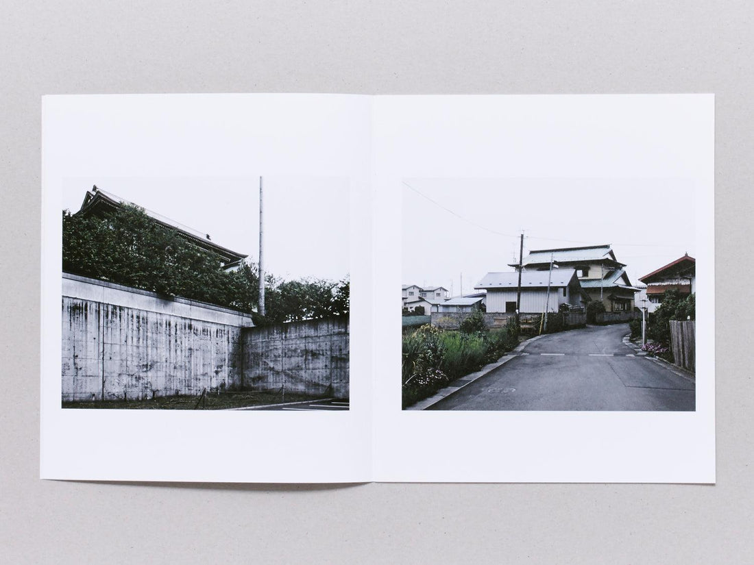 Untitled Records Vol.2 - Antenne Books