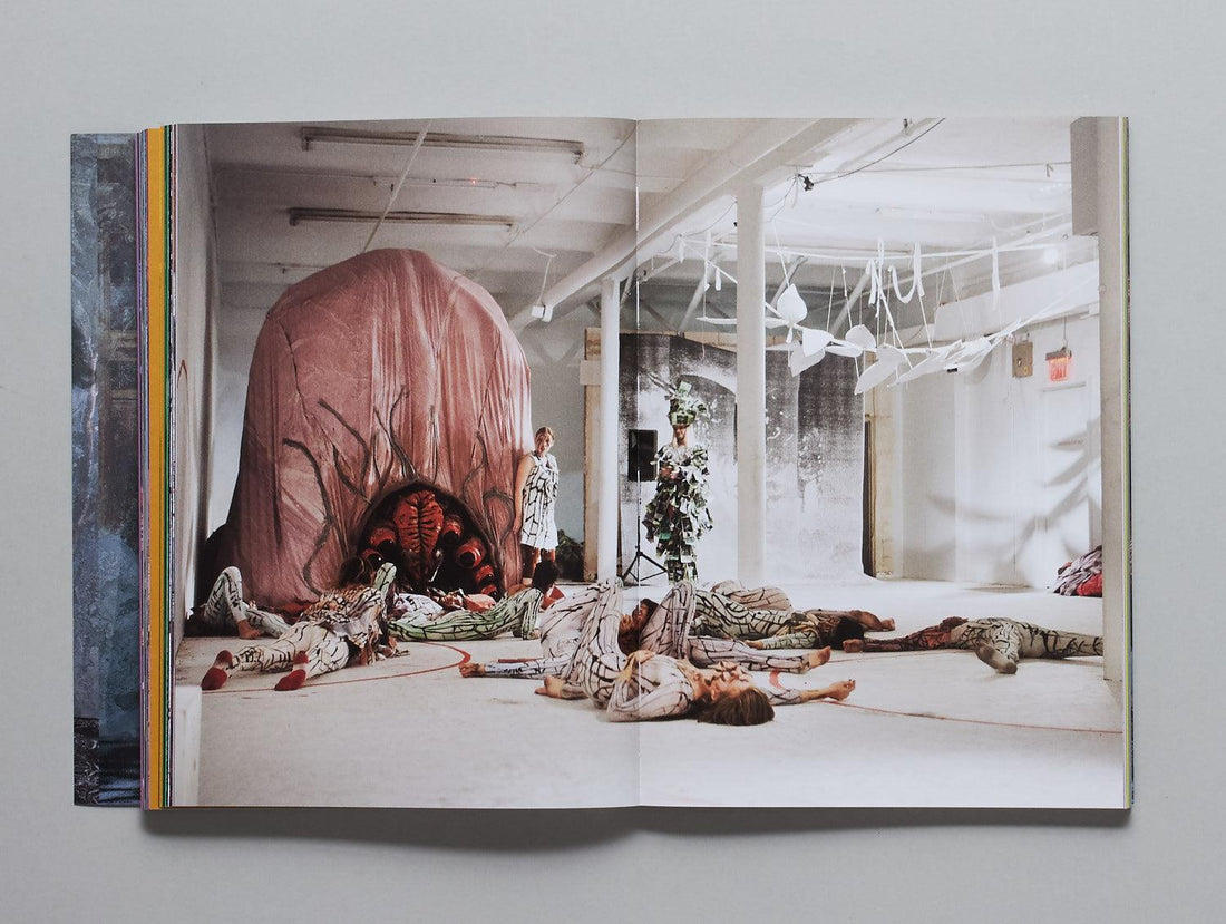 The Supreme Deluxe Essential Monster Chetwynd Handbook - Antenne Books