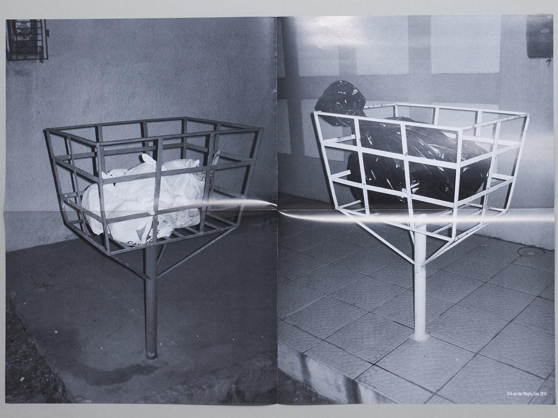 Spread: Ruth van Beek, Thomas Mailaender, Anika Schwarzlose, Erik van der Weijde, Mariken Wessels - Antenne Books