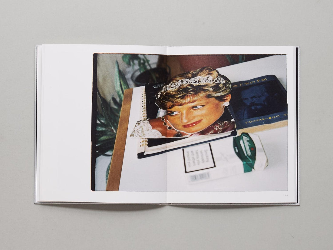 Across the Sea - Antenne Books