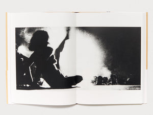 Japan, A Photo Theater - Antenne Books