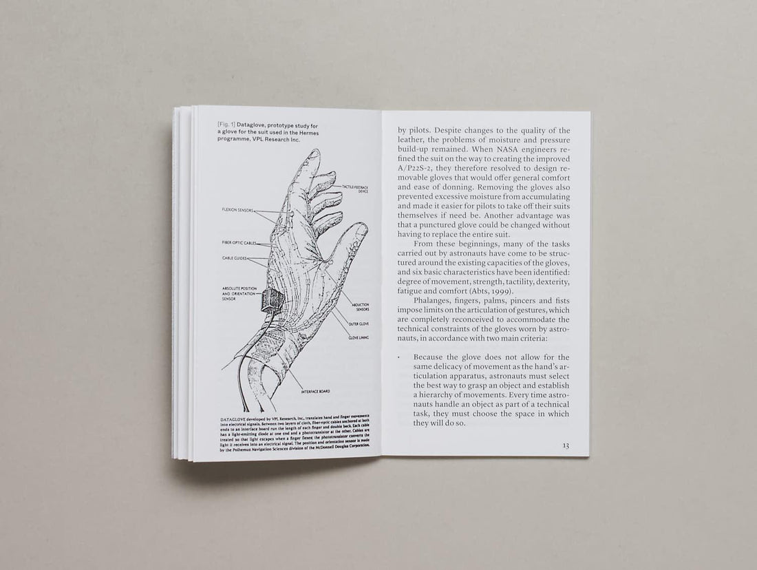 Ways to Leave Earth - Antenne Books