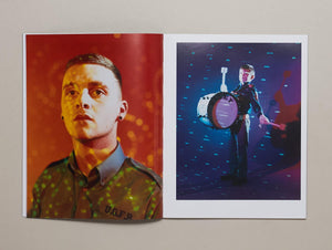 To The Beat Of The Drum - Antenne Books