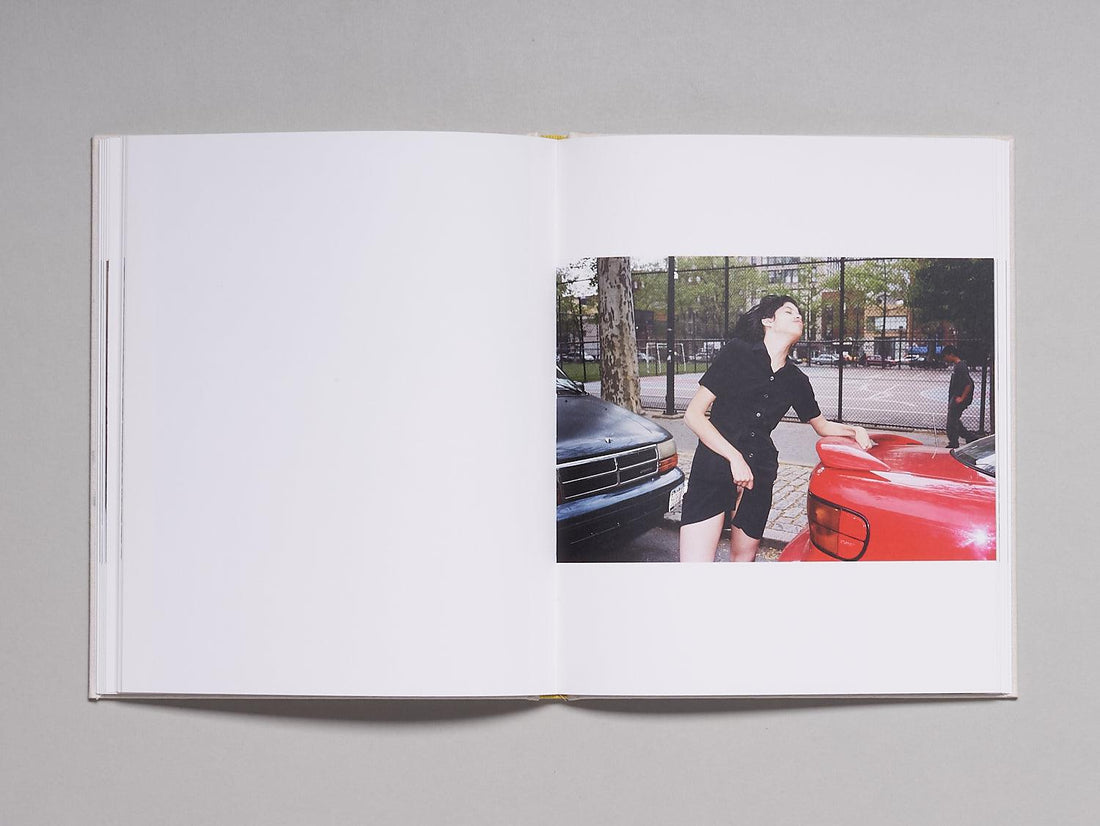 Come Closer Closer Please - Antenne Books