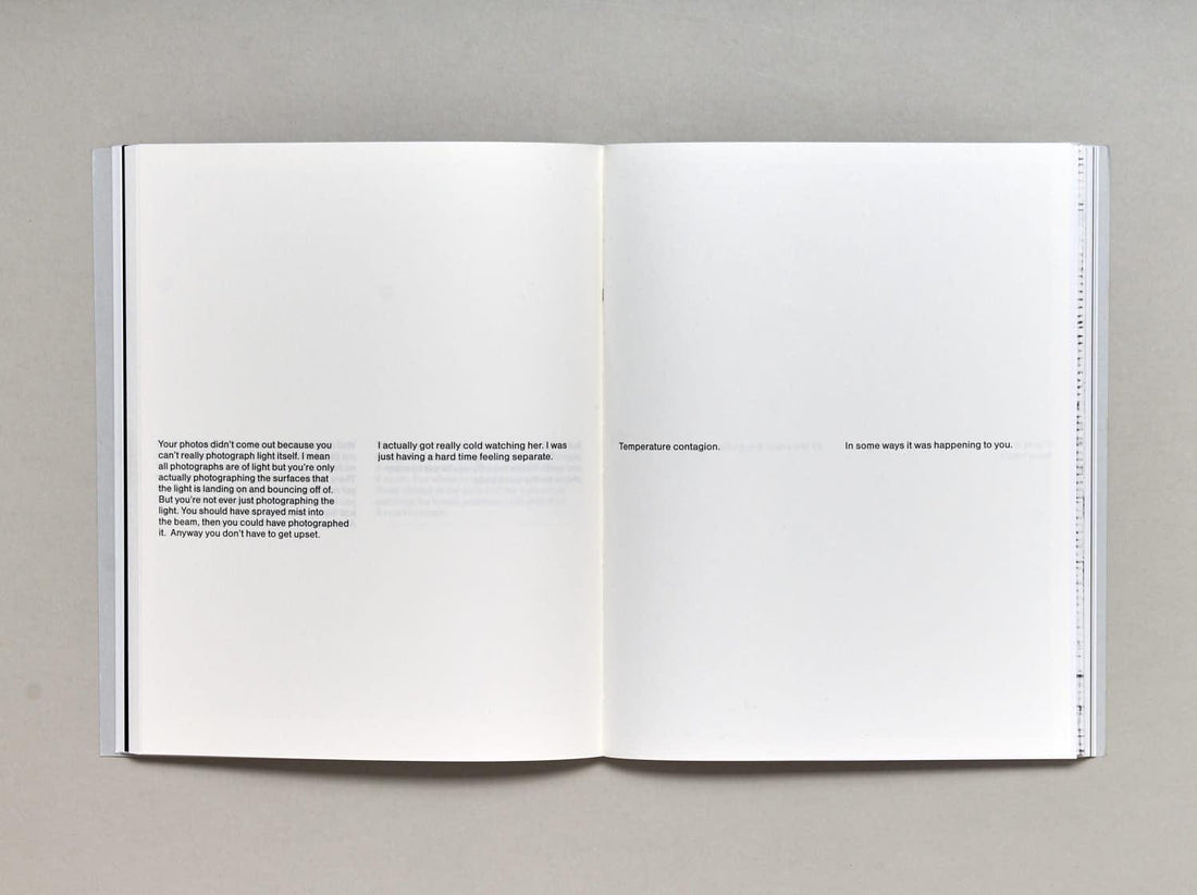 a slight cast down at the edges of the lips - Antenne Books