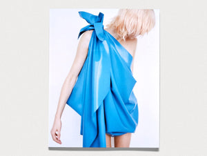 All Black Flexing Tour Bus - Antenne Books