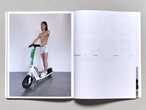 All Black Flexing Tour Bus - Antenne Books