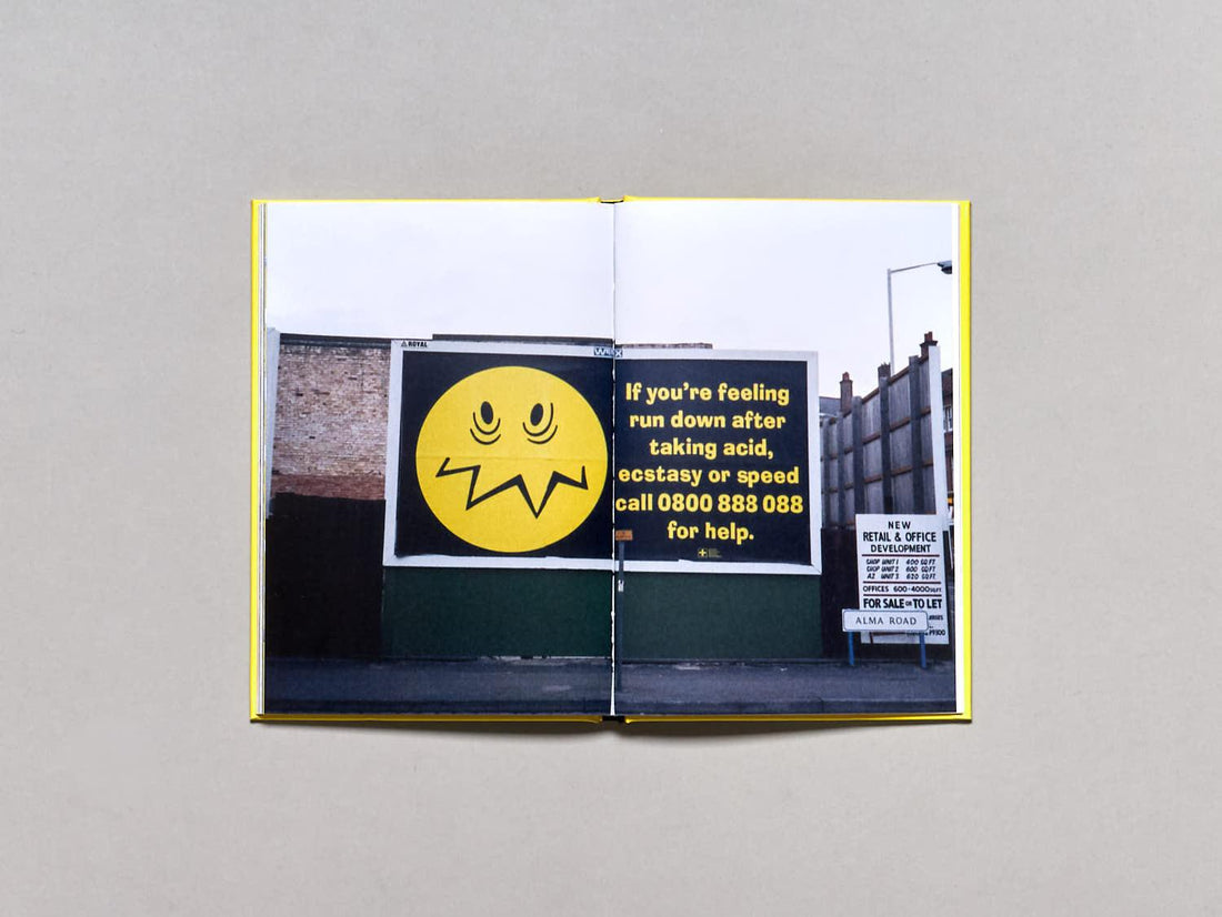 The Sm;)e Book - Antenne Books