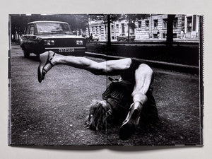 Walk Through The Fire - Antenne Books