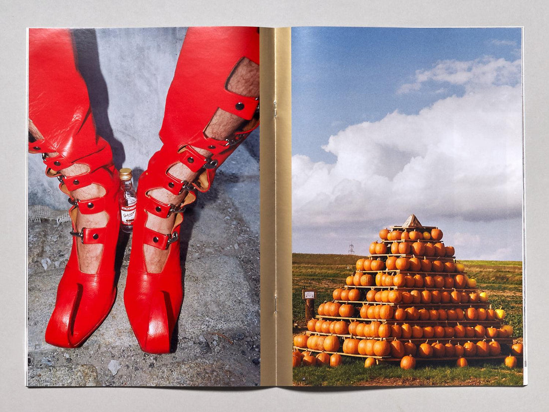 VISIONS BY Issue 4 - Antenne Books