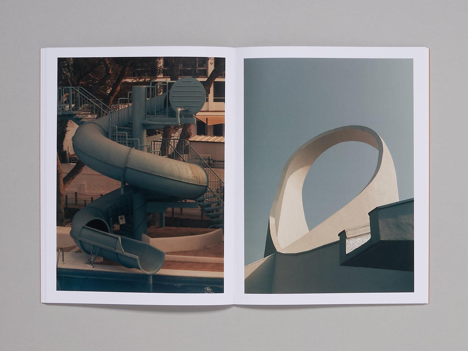 Distances – Antenne Books
