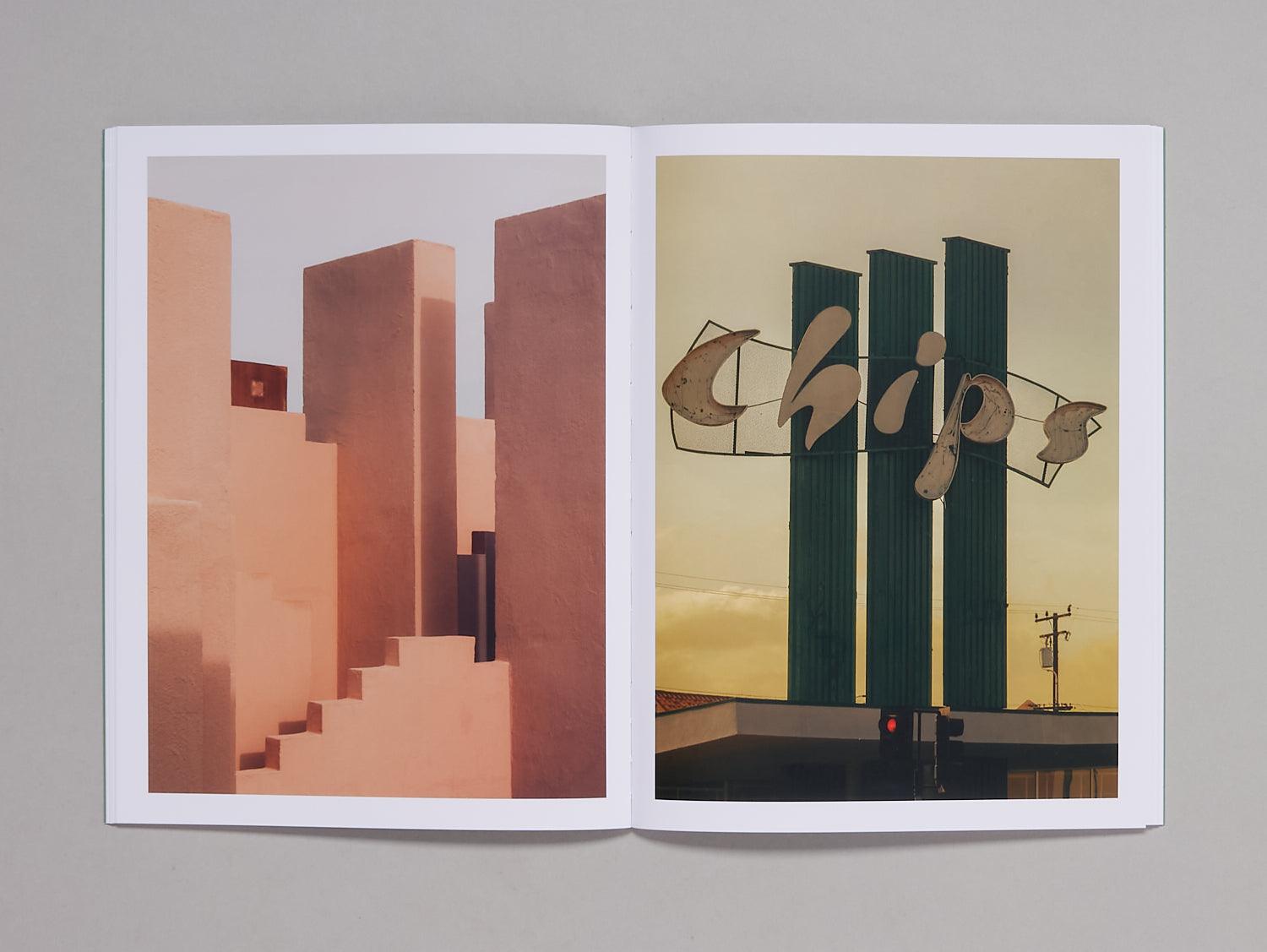 Distances Vol.II – Antenne Books