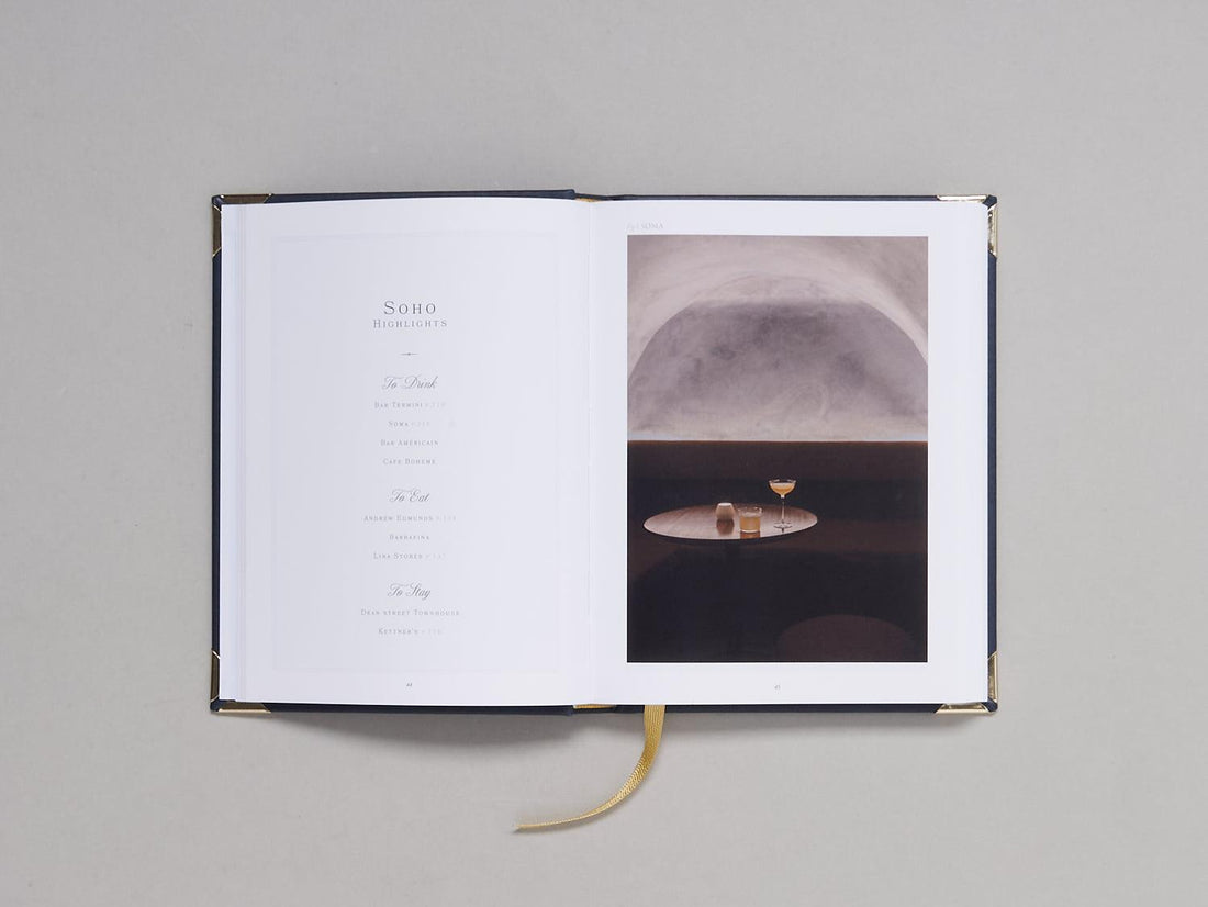 A Guide to London: by Seasons - Antenne Books