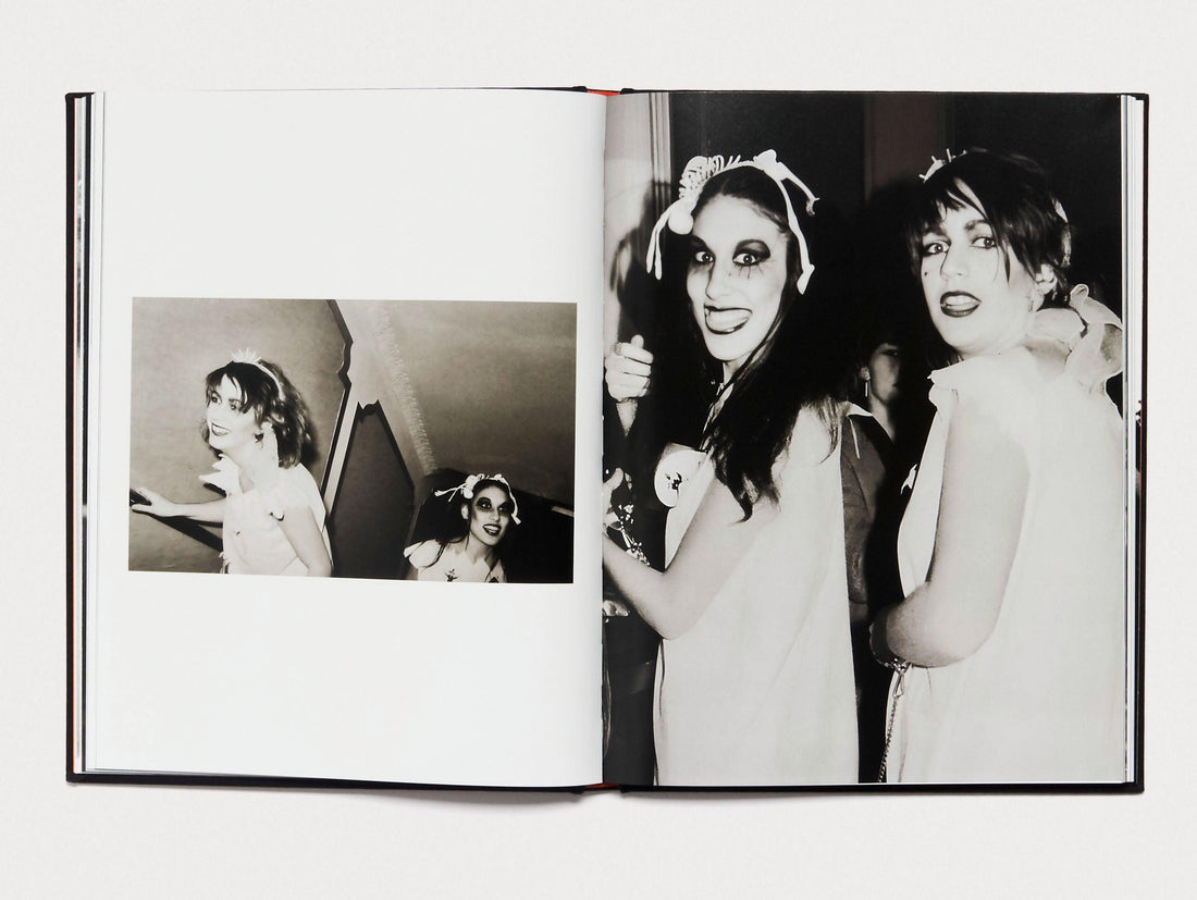 CRASH BANG: Pictures from a Punk 1976-1982 - Antenne Books