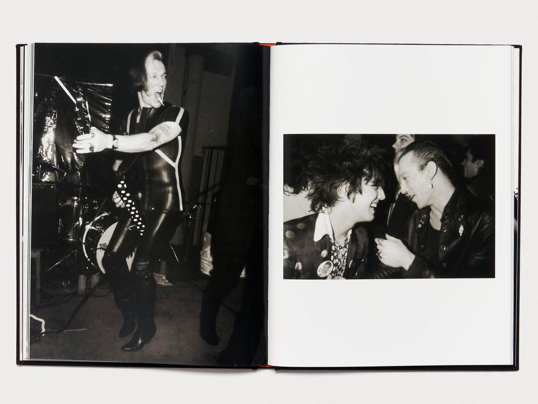 CRASH BANG: Pictures from a Punk 1976-1982 - Antenne Books