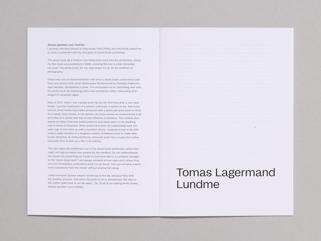 A Criticism Review - Antenne Books