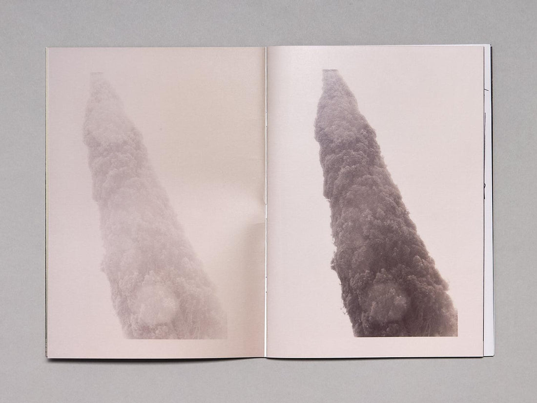 Walk To The Moon - Antenne Books