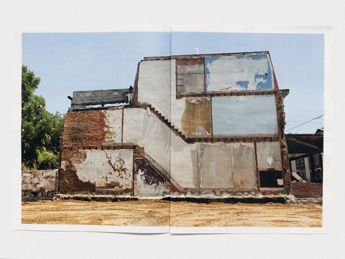 ULTRA, Vol. 1 - Antenne Books