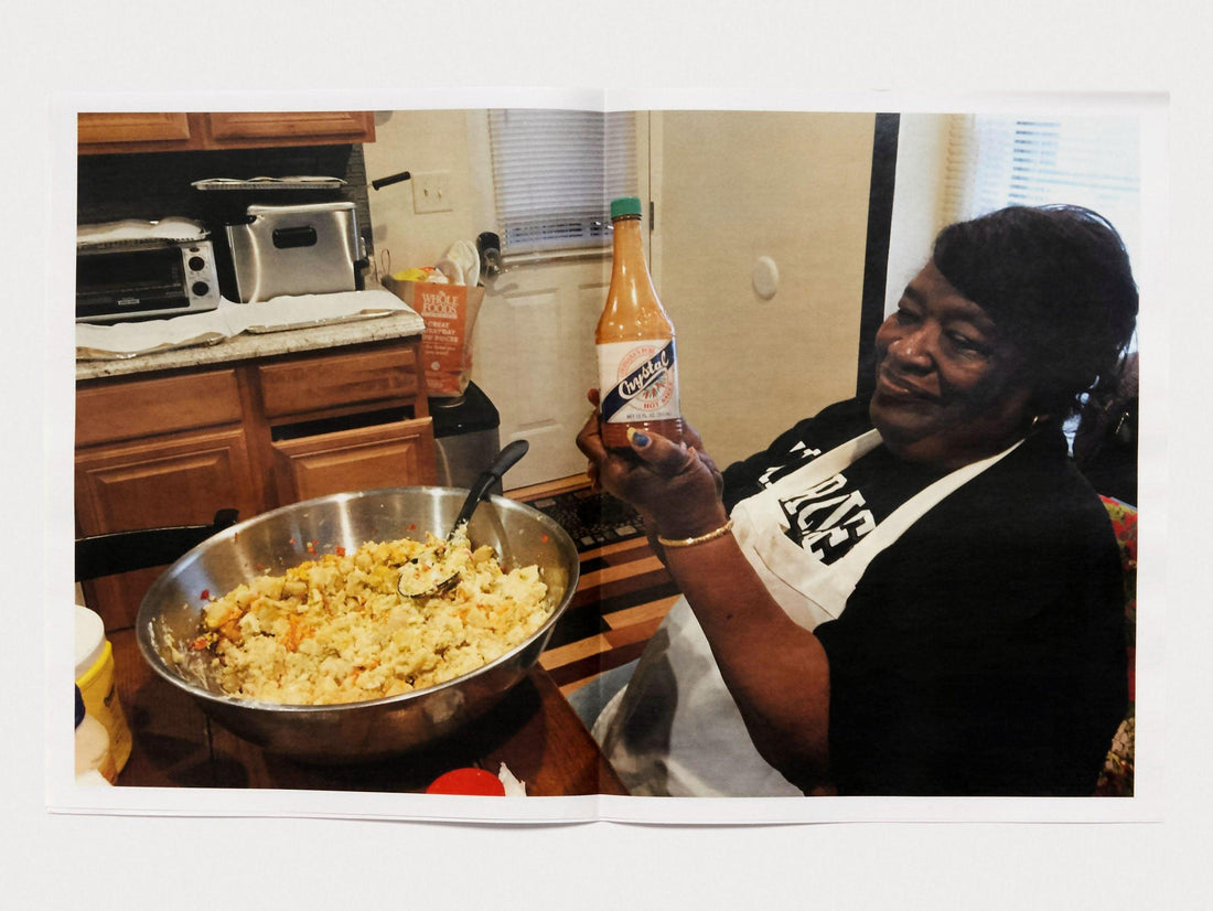 ULTRA, Vol. 1 - Antenne Books