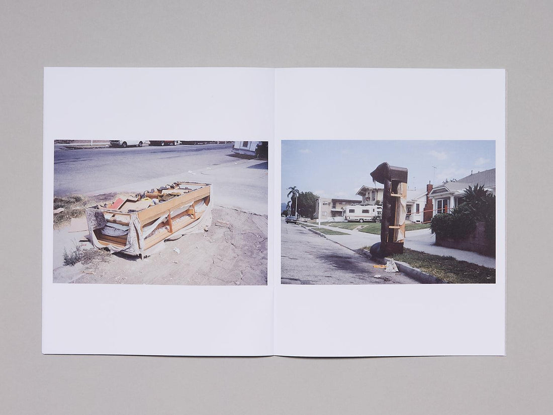 OUTDOOR FURNITURE - Antenne Books