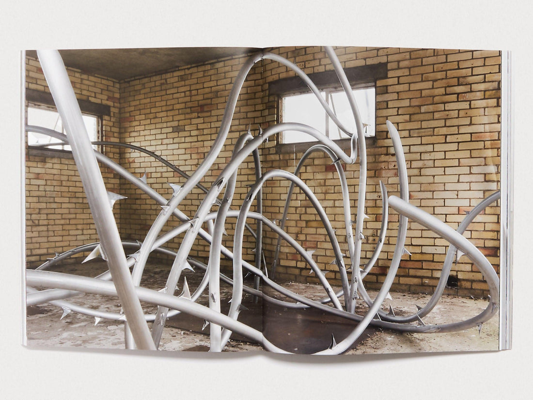 Heavy Metals / Silk Cut - Antenne Books