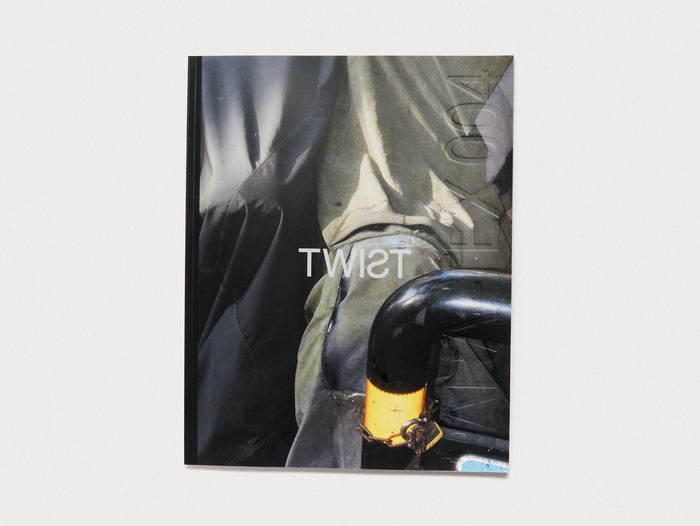 TWIST: PARA-TEX 004 - Antenne Books