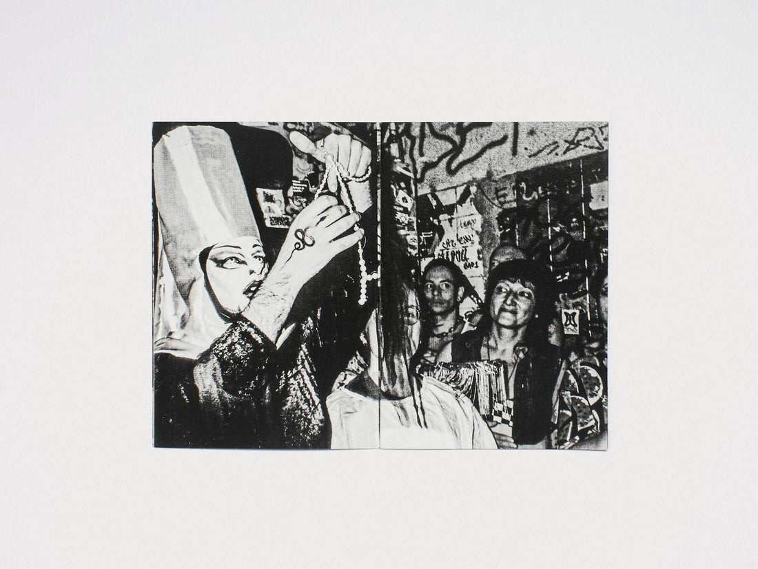 La Sosi’s Holy Sweat - Antenne Books