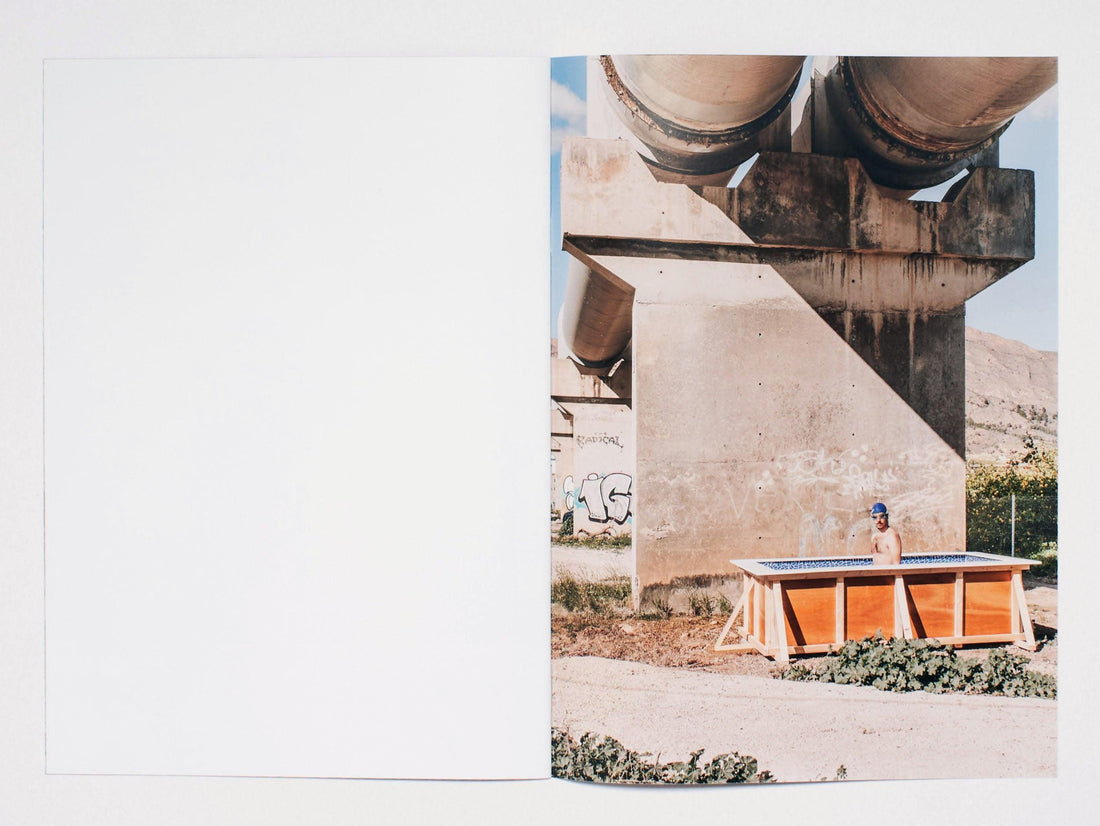 UNA PISCINA GEOPOLÍTICA - Antenne Books